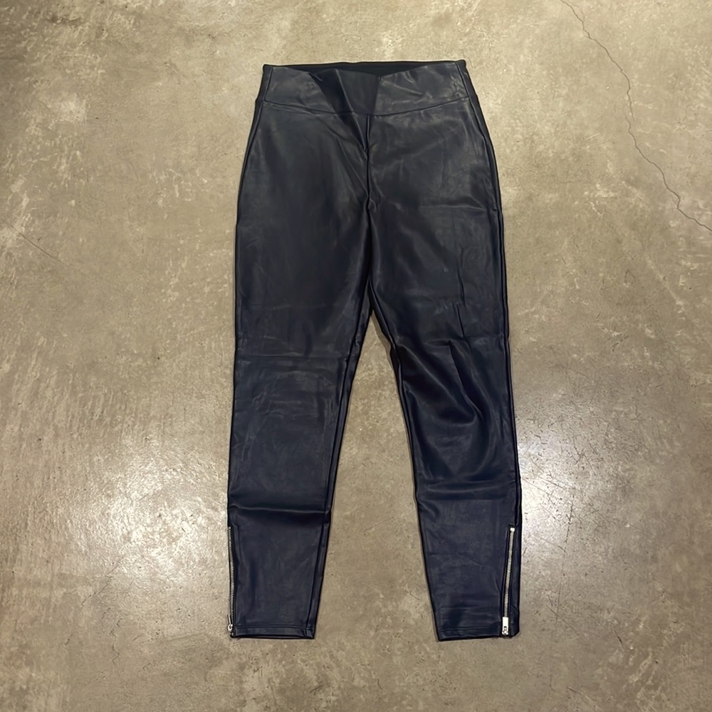 Abercrombie Vegan Leather Zip Ankle Leggings - M